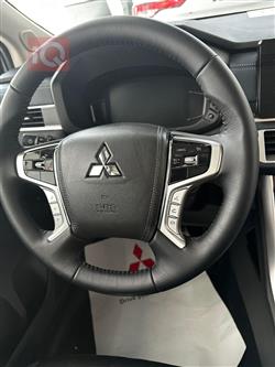 Mitsubishi Xpander Cross